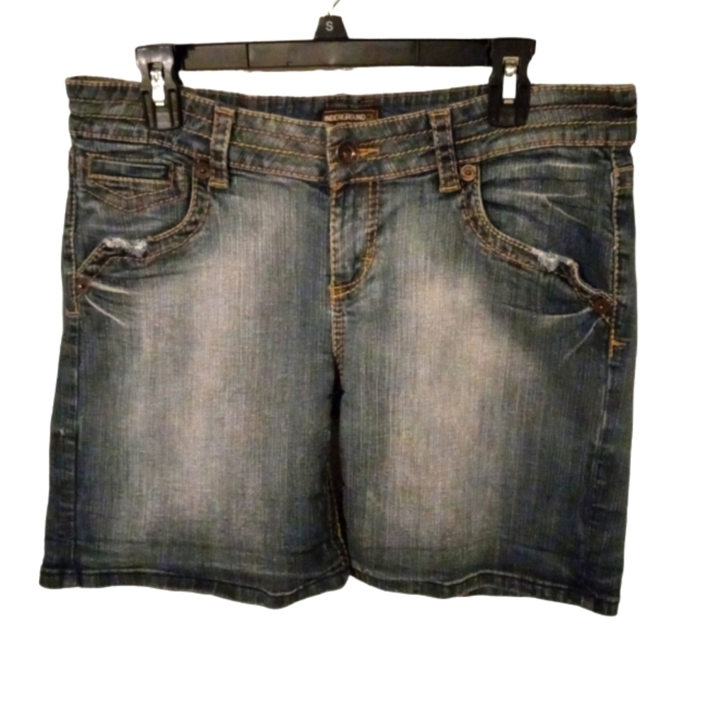 Underground Soul Distressed w. Tan Stitching Design Stretch Jean Shorts Sz.15
